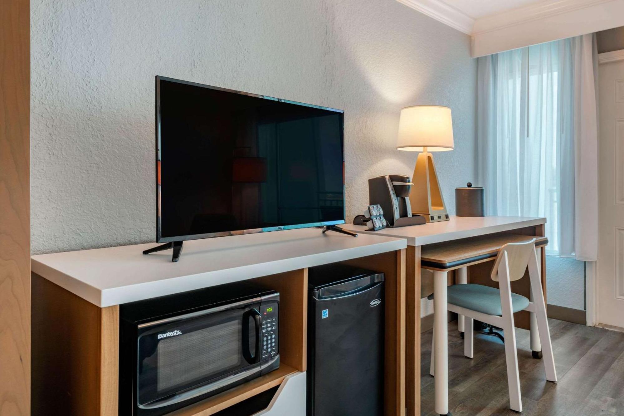 Winter The Dolphin'S Beach Club, Ascend Hotel Collection Clearwater Beach Εξωτερικό φωτογραφία