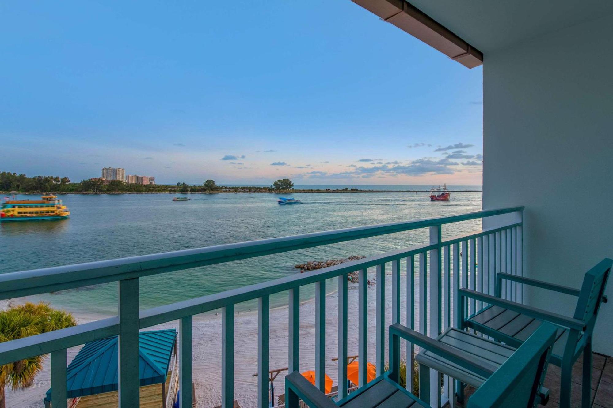 Winter The Dolphin'S Beach Club, Ascend Hotel Collection Clearwater Beach Εξωτερικό φωτογραφία