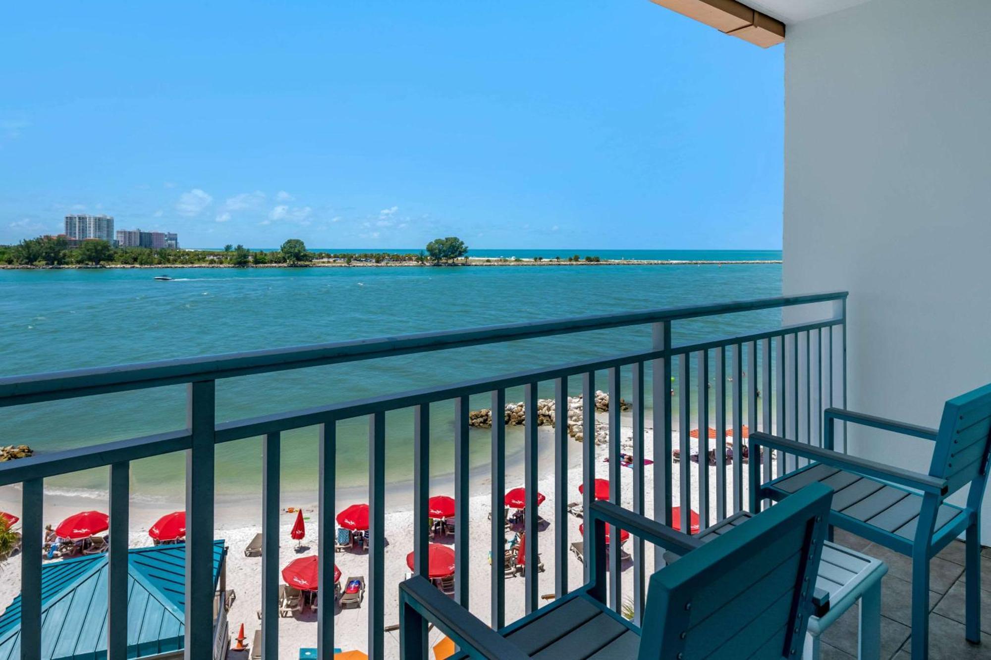 Winter The Dolphin'S Beach Club, Ascend Hotel Collection Clearwater Beach Εξωτερικό φωτογραφία